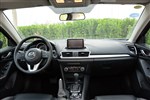 Mazda3 Axela昂克赛拉两厢完整内饰(中间)